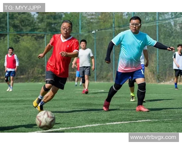 足球星空房间怎么玩揭秘 让你感受真实足球竞技乐趣的攻略与技巧